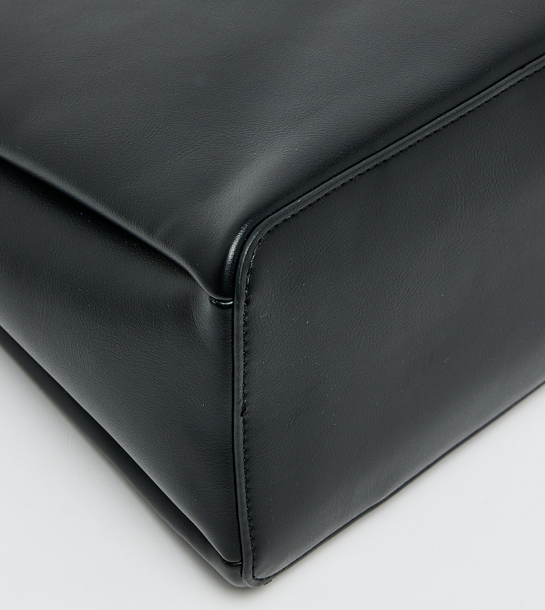 Women's Black Essential Tote Bag - view 4
