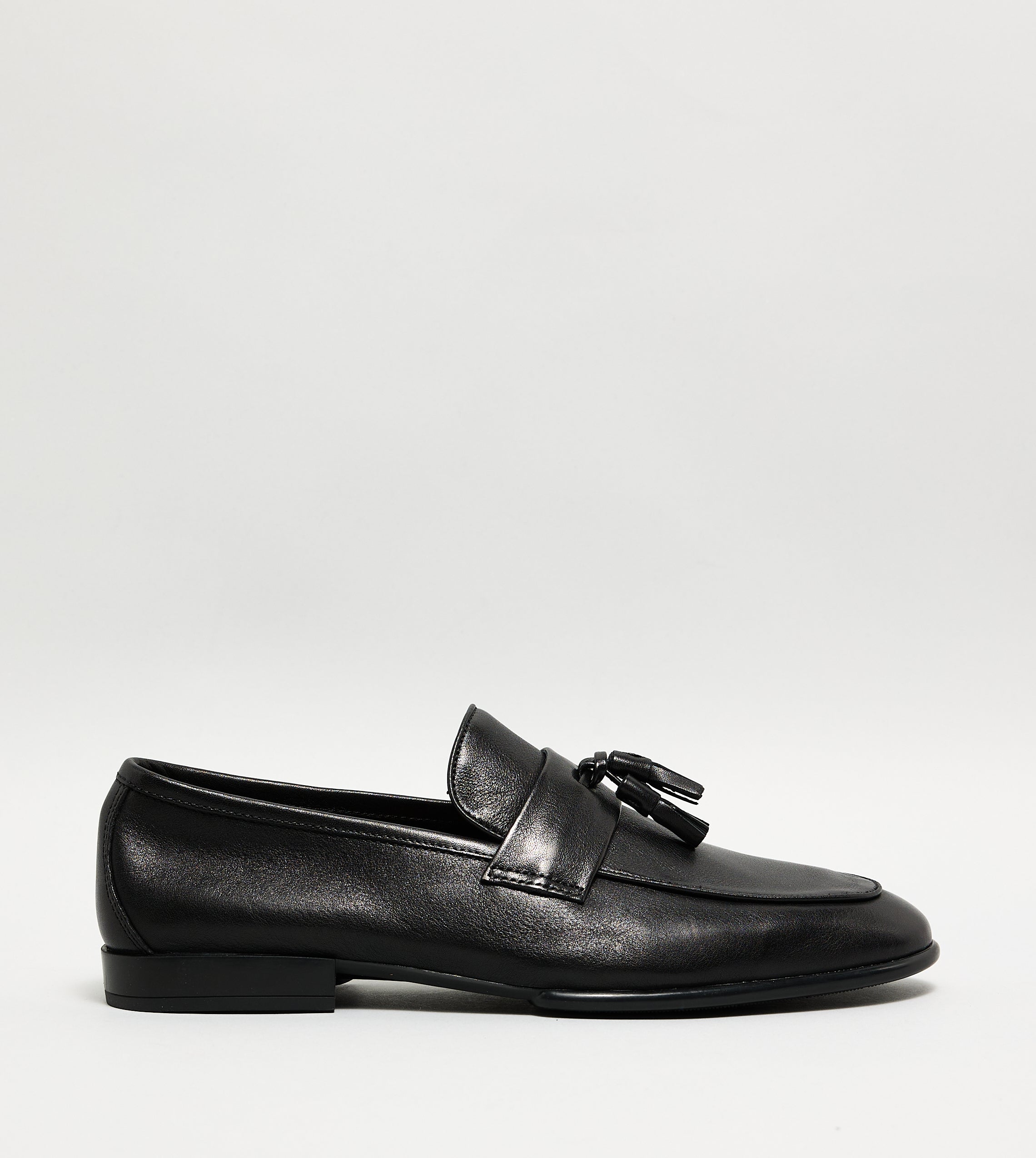 Swifton Men's Black Loafers — front view