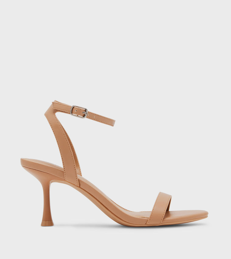 Besos Women's Gold Heels