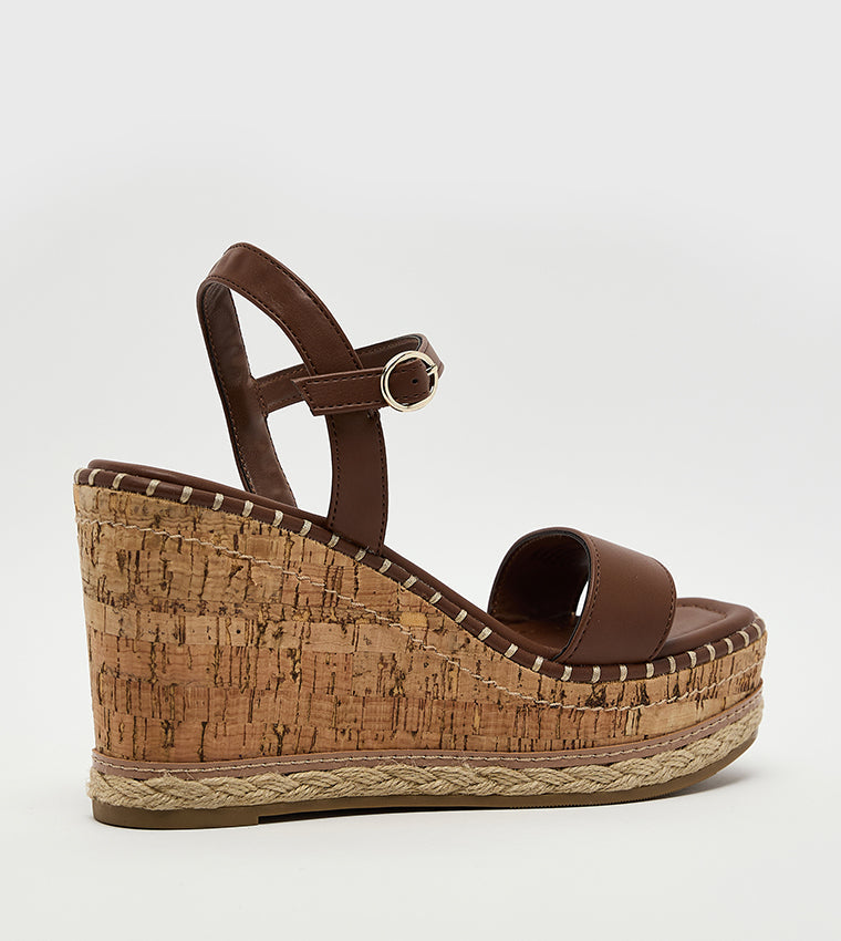 Summeer Women's Cognac Patent Heels - view 3