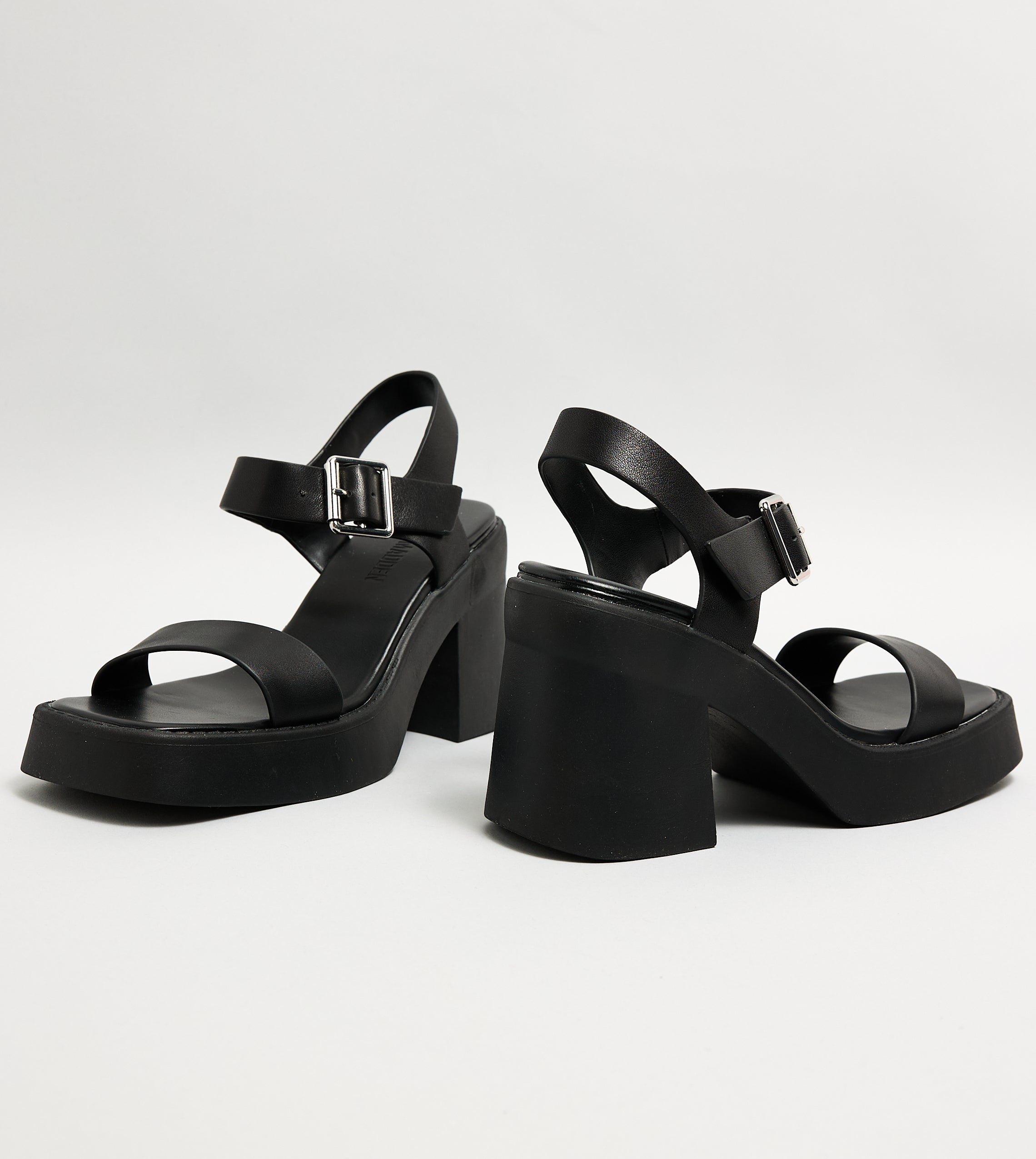 Kandra Women's Black Heels - view 5