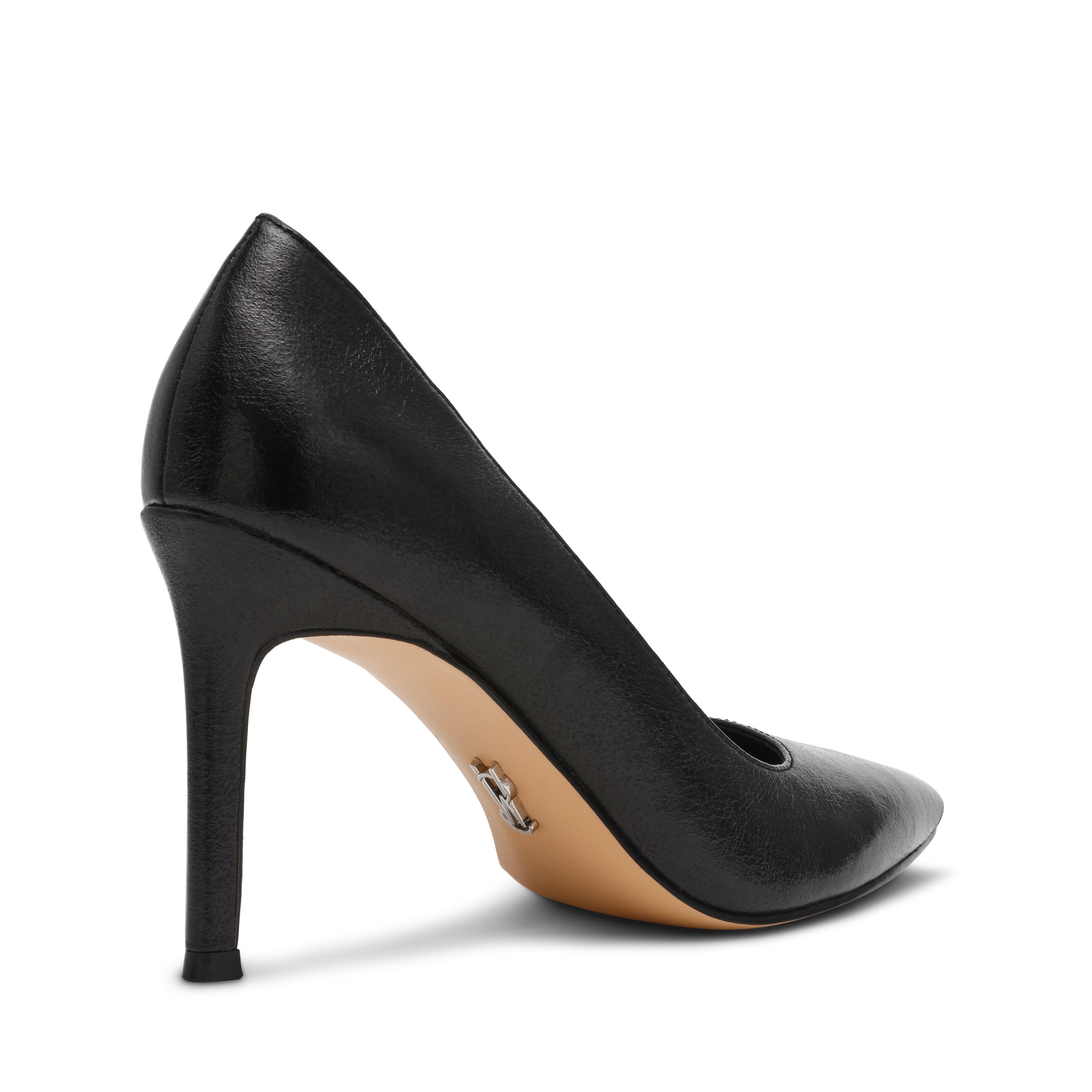 Secured Women's Black Pumps - view 2