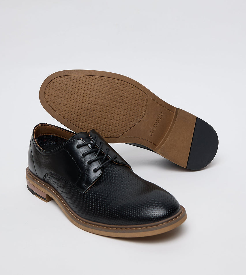Mevester Men's Black Dress Shoes - view 5