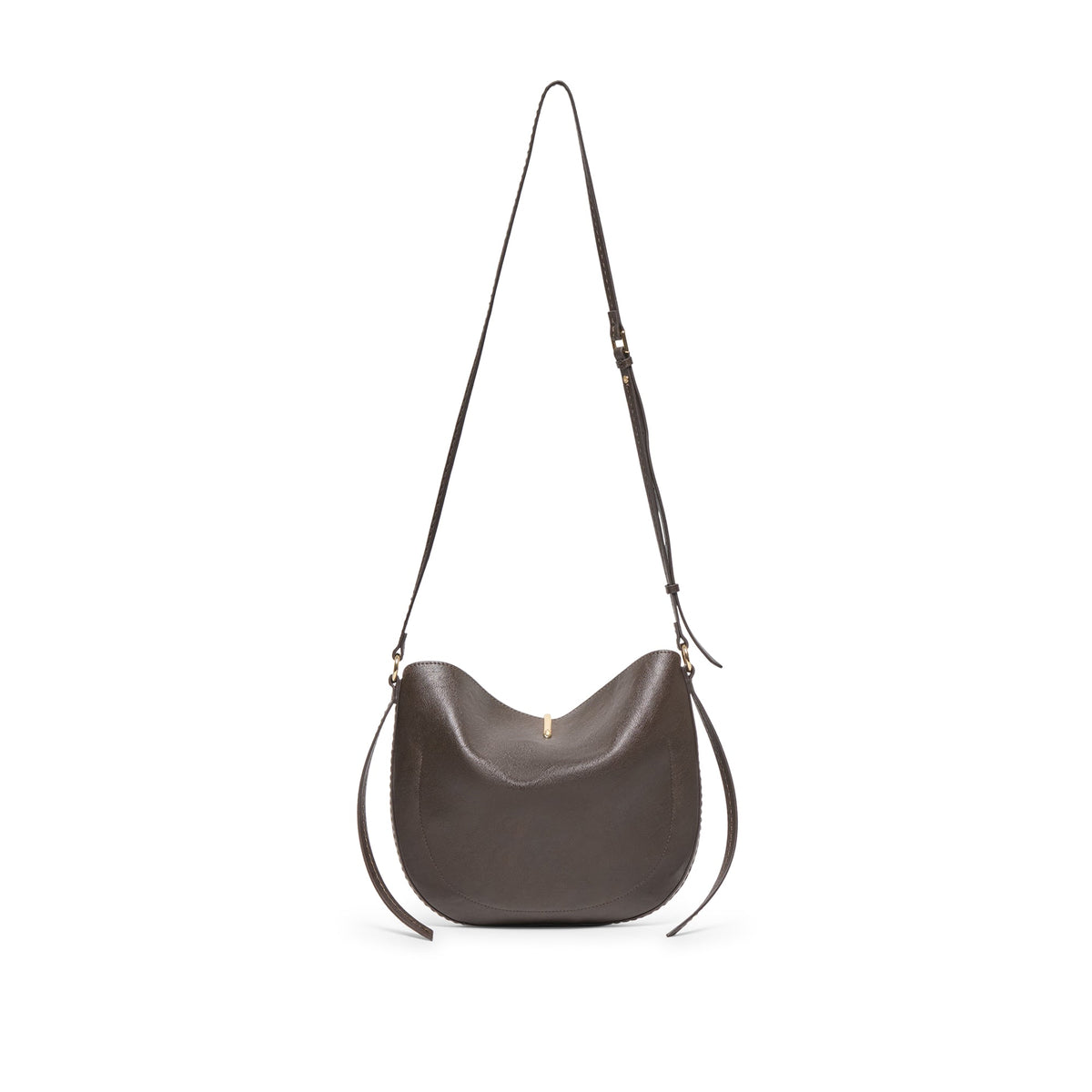 Dolce Vita Bennett-R women's brown raffia hobo bag, lifestyle view