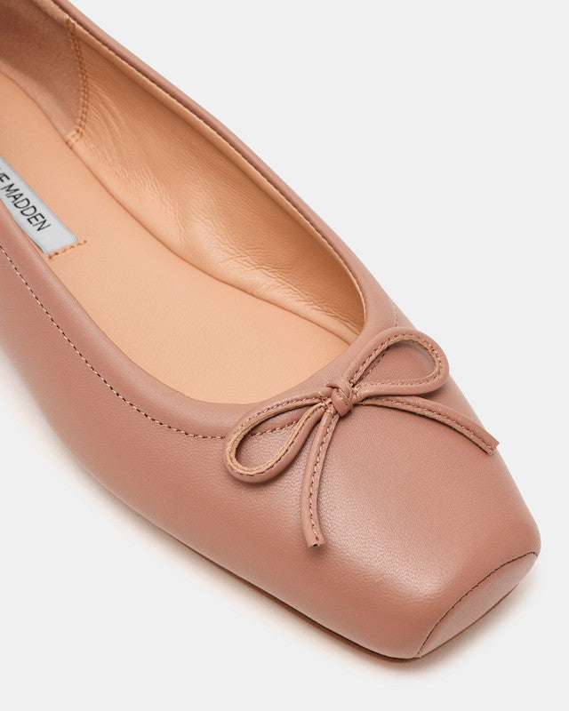Steve Madden Eleve Women's Blush Leather Ballet Flats - outsole view