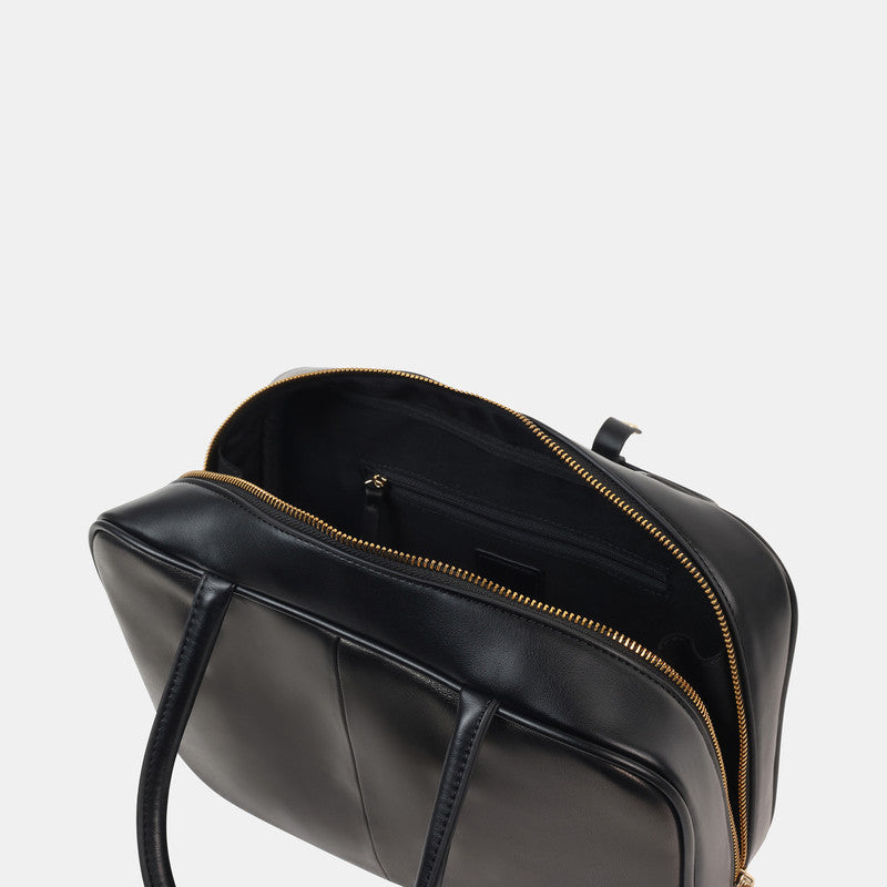 Steve Madden Harlowe women's black shoulder bag, interior view